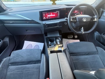 Used Vauxhall Astra 2023 for sale - 76388119: Photo