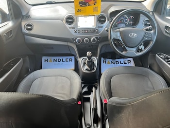 Used Hyundai i10 2019 for sale - 79395720: Photo