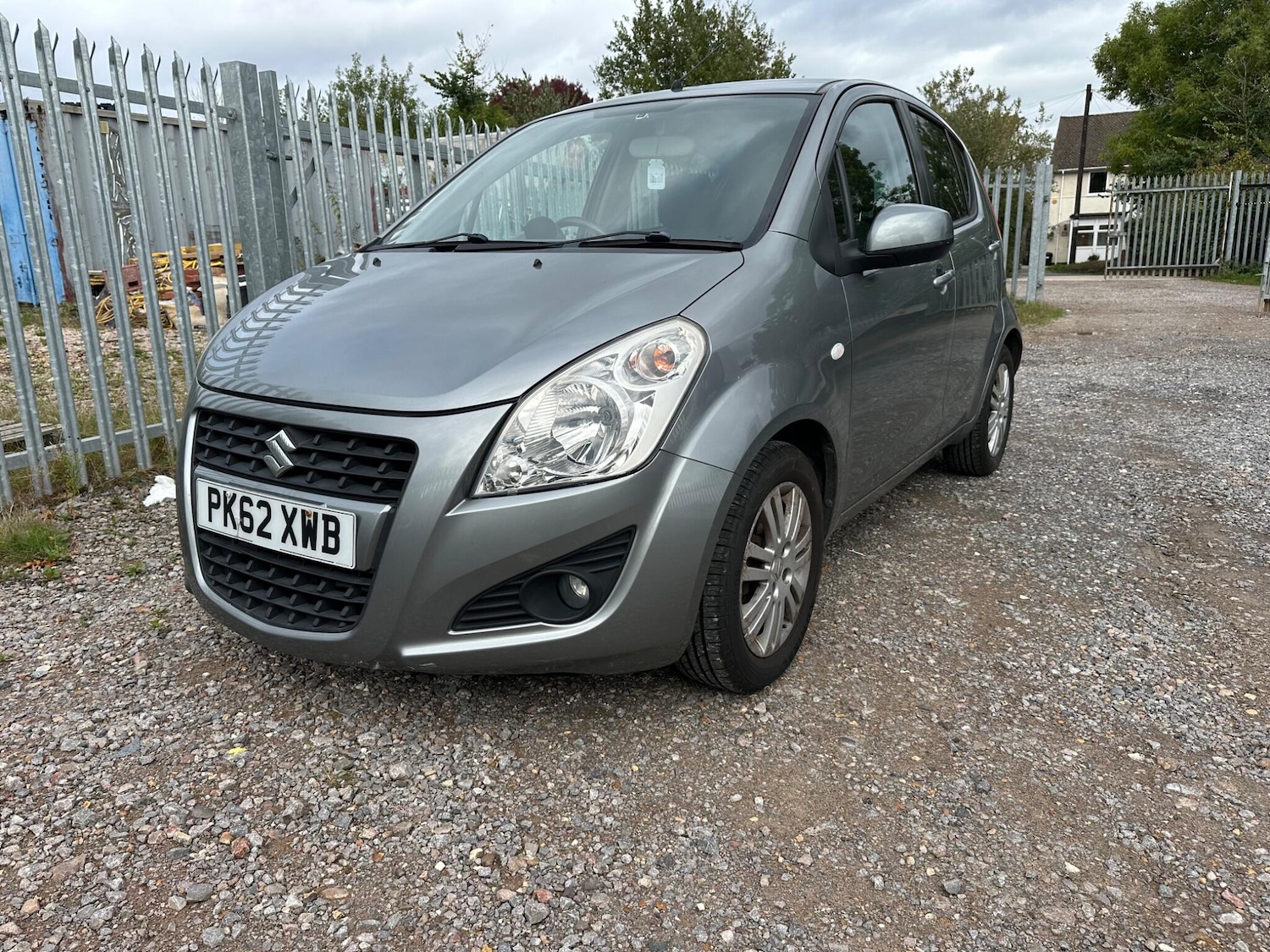 Used Suzuki Swift 2012 for sale - 76167095: Photo 2