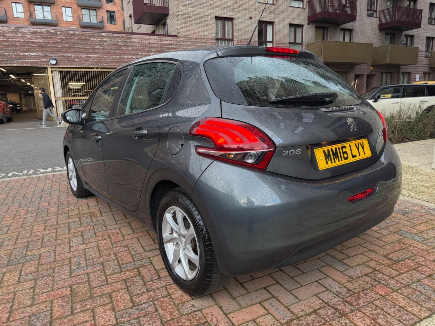 Used Peugeot 208 2016 for sale - 77396076: Photo 2