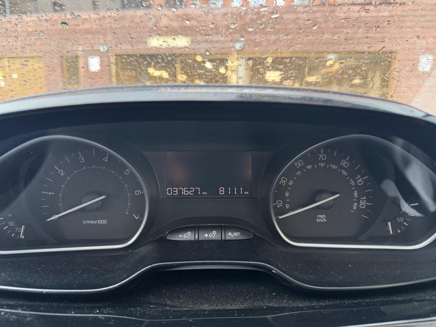 Used Peugeot 208 2016 for sale - 77396076: Photo 33