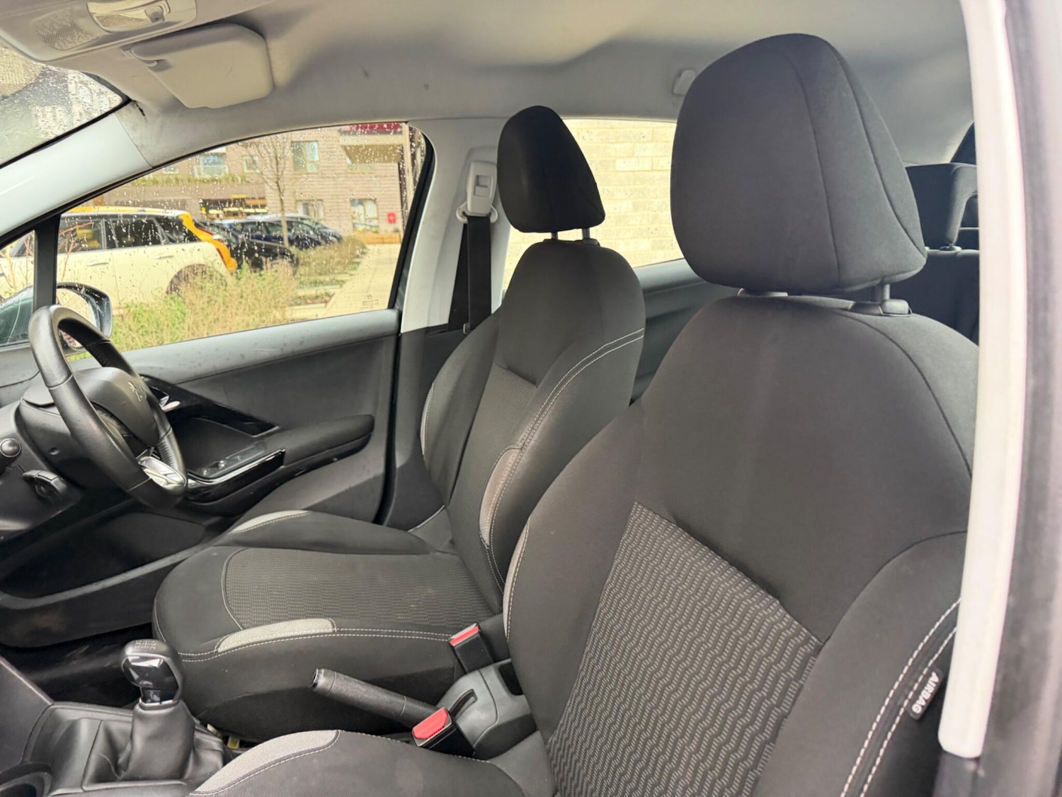 Used Peugeot 208 2016 for sale - 77396076: Photo 35