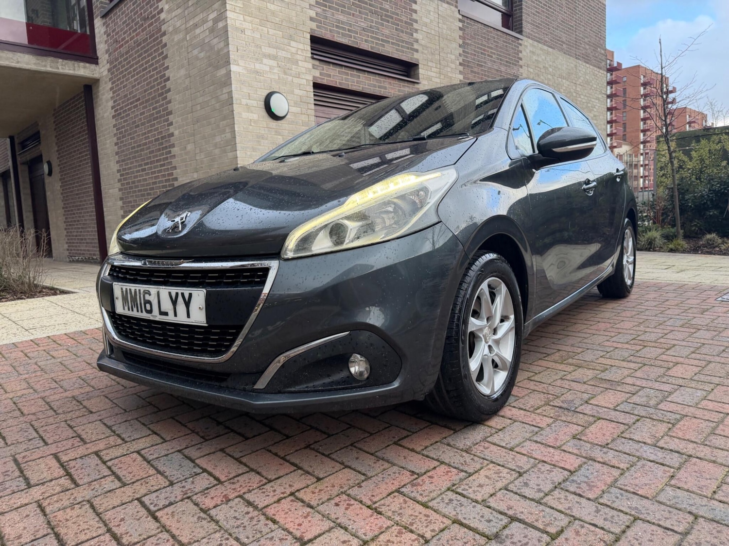 Used Peugeot 208 2016 for sale - 77396076: Photo 5