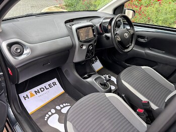 Used Toyota AYGO 2019 for sale - 78586646: Photo
