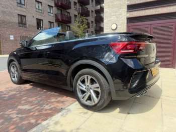 Used Volkswagen T-Roc 2023 for sale - 75090046: Photo