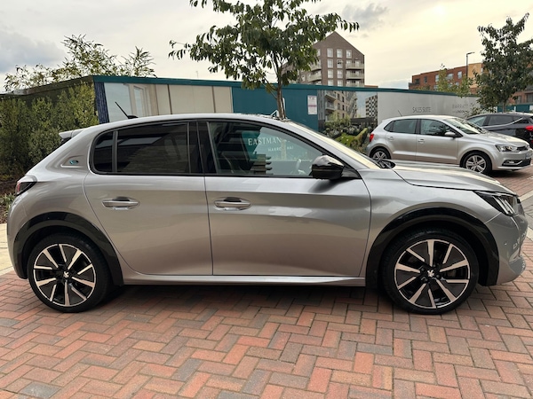 Used Peugeot E-208 2021 for sale - 76121873: Photo 13