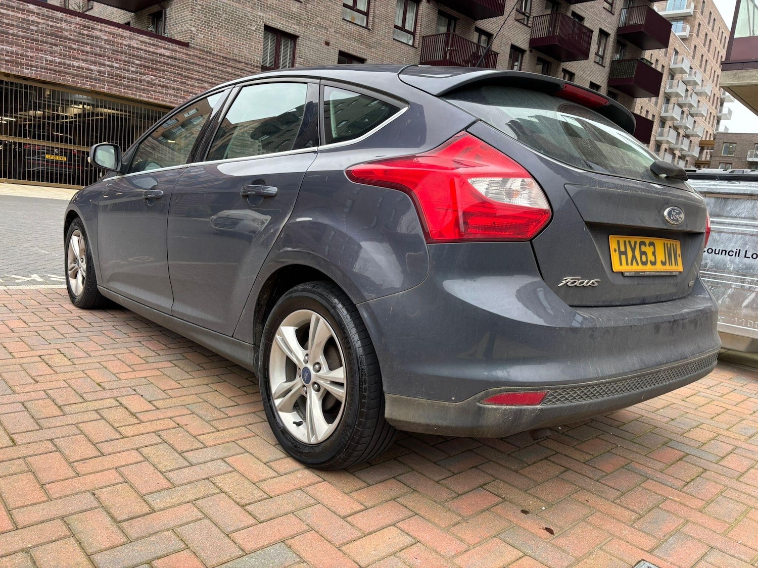 Used Ford Focus 2013 for sale - 77611419: Photo 2