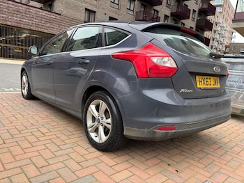 Used Ford Focus 2013 for sale - 77611419: Photo