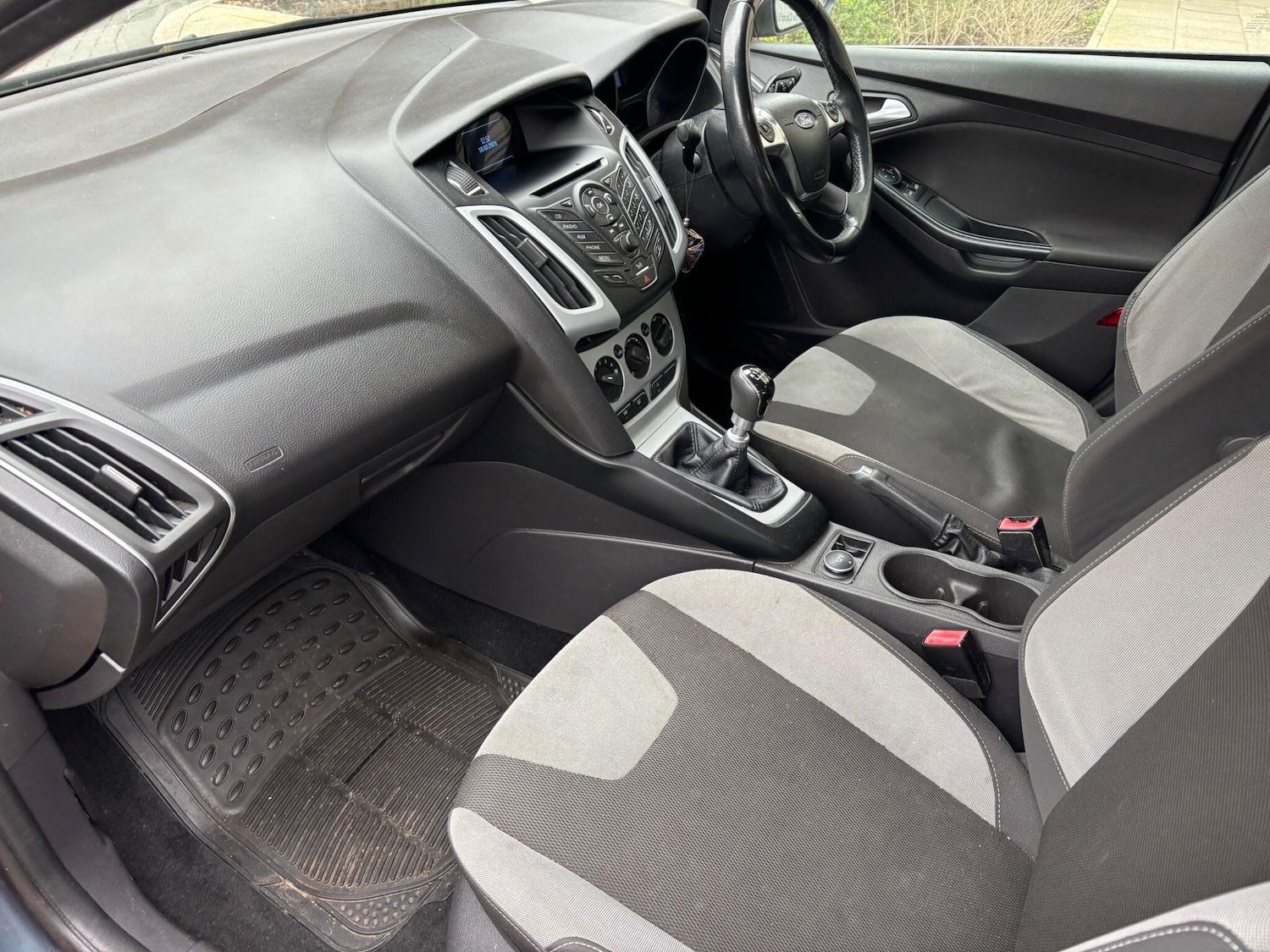 Used Ford Focus 2013 for sale - 77611419: Photo 3