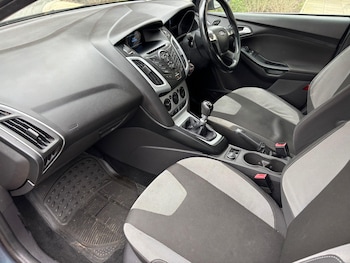 Used Ford Focus 2013 for sale - 77611419: Photo