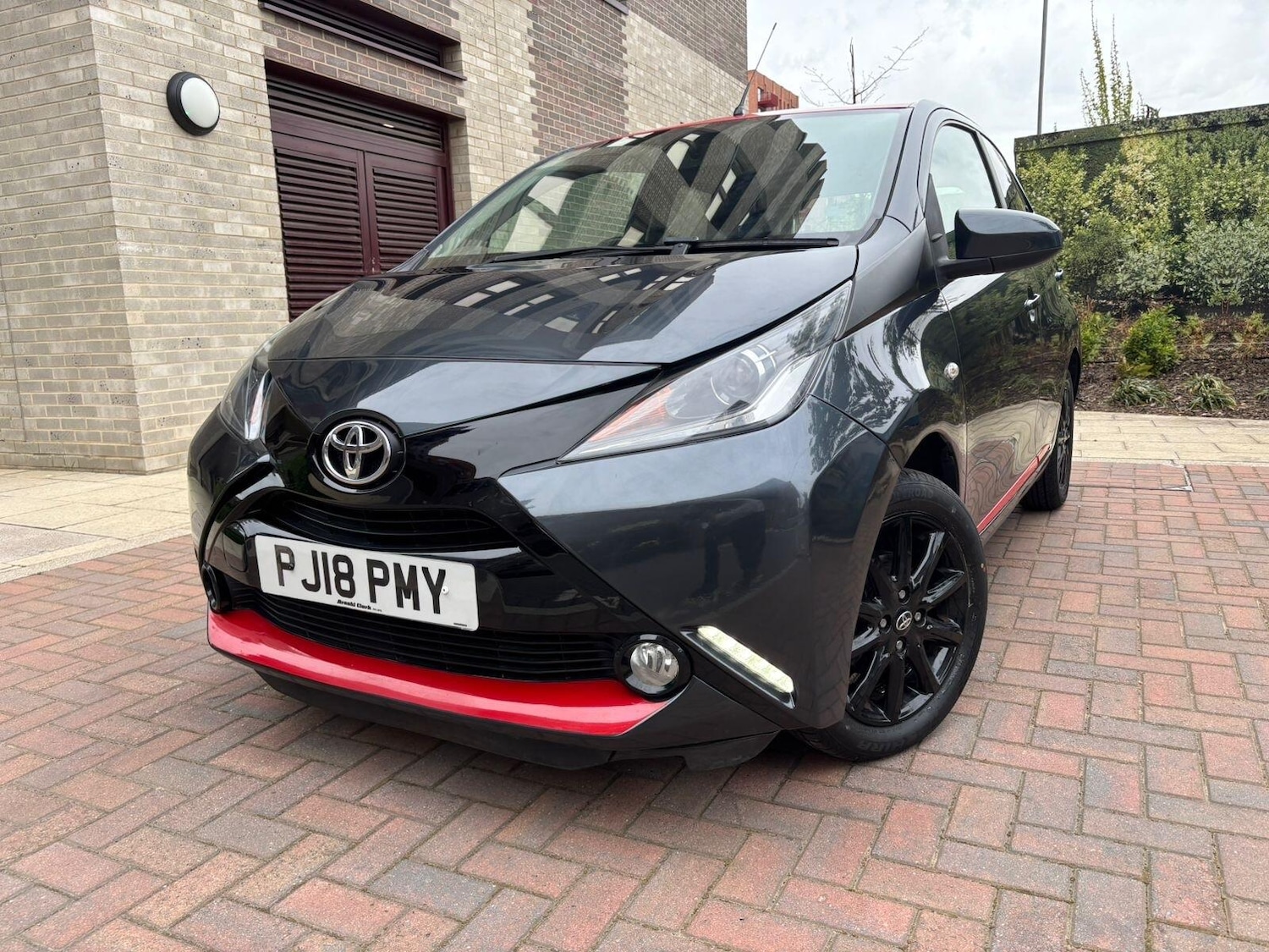 Used Toyota AYGO 2018 for sale - 78204536: Photo 14