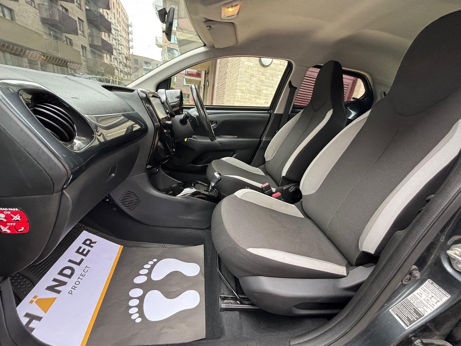 Used Toyota AYGO 2018 for sale - 78204536: Photo 40