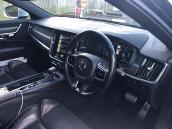 Used Volvo V90 2017 for sale - 74935323: Photo