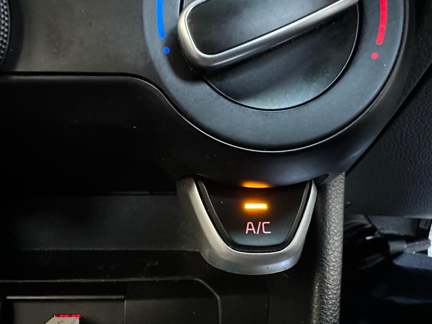 Used Kia Picanto 2023 for sale - 76702078: Photo 43