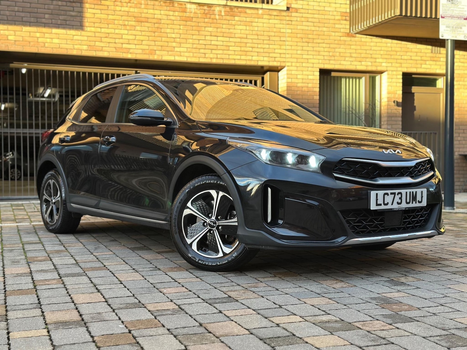 Used Kia XCeed 2023 for sale - 76992039: Photo 8