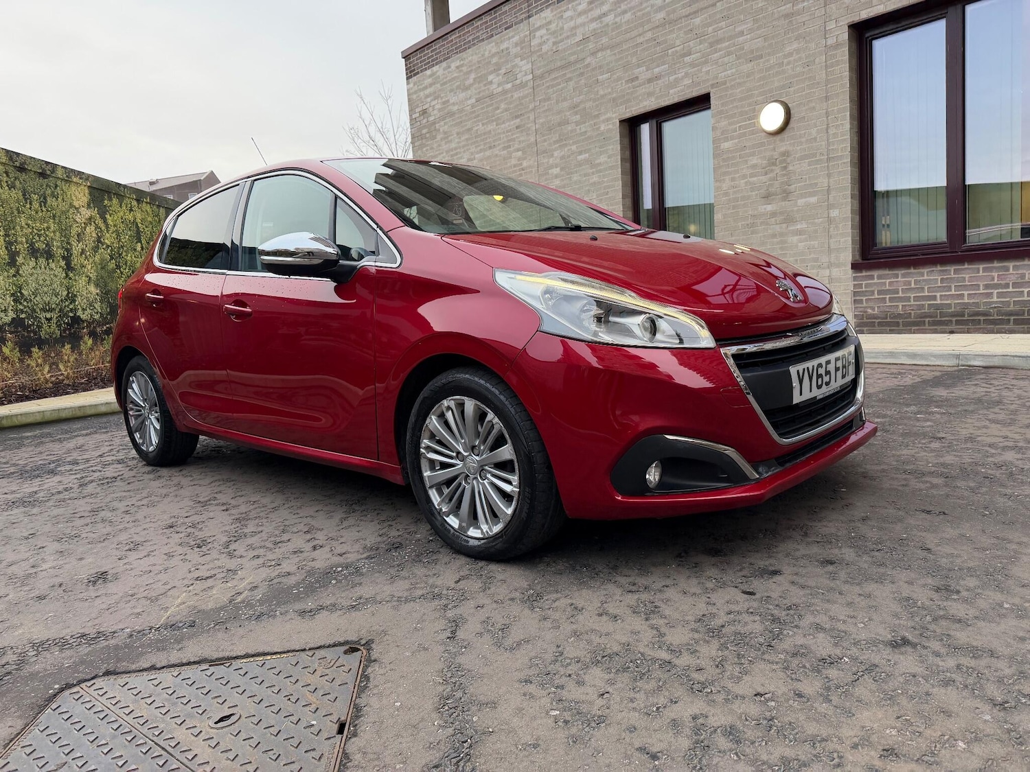 Used Peugeot 208 2015 for sale - 77175269: Photo 12