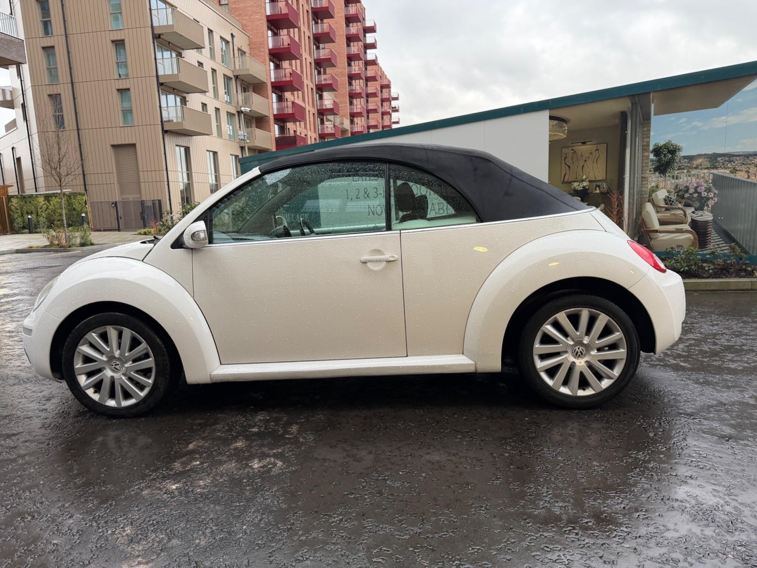 Used Volkswagen Beetle 2009 for sale - 77291413: Photo 12