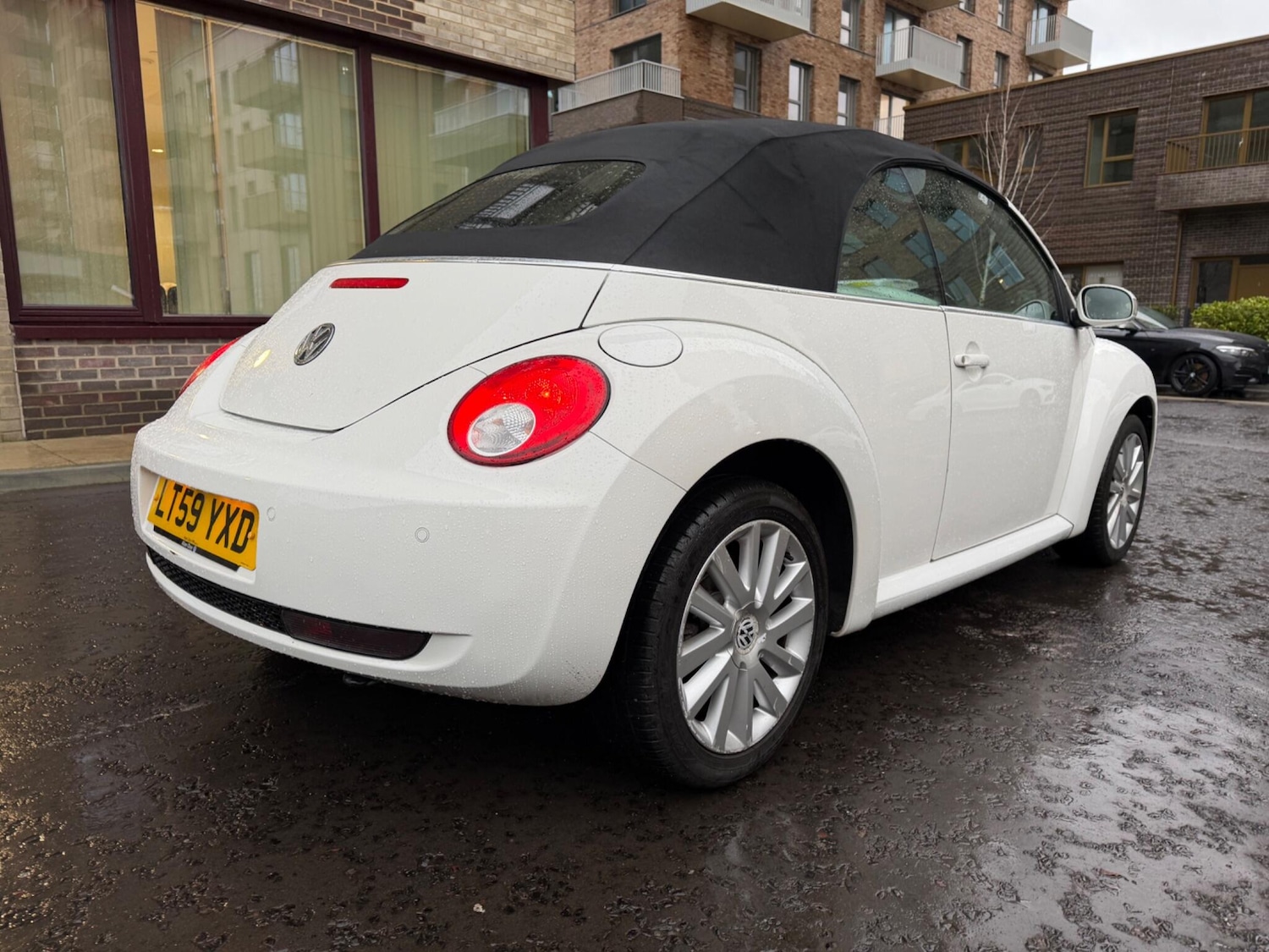 Used Volkswagen Beetle 2009 for sale - 77291413: Photo 18