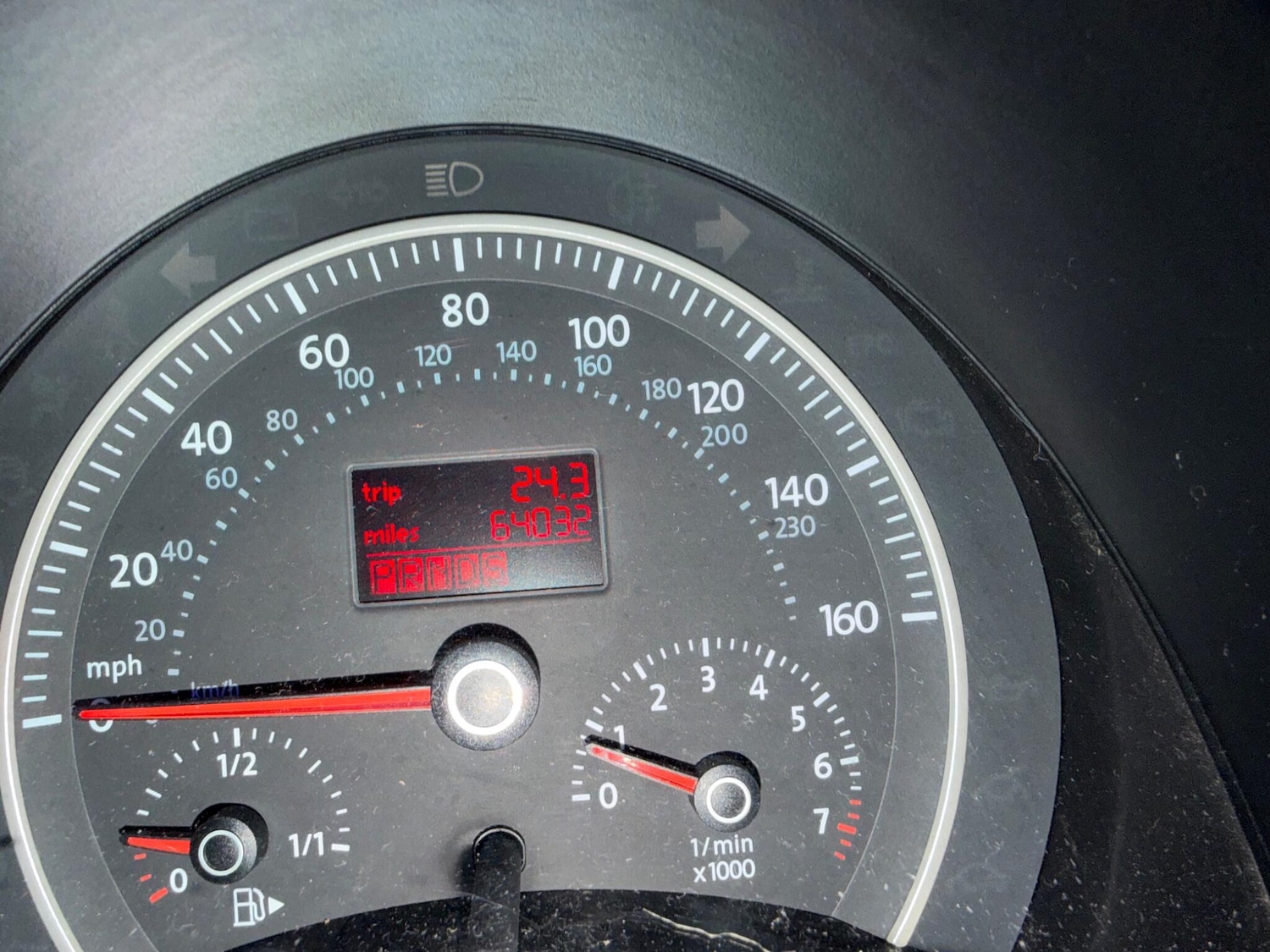 Used Volkswagen Beetle 2009 for sale - 77291413: Photo 28