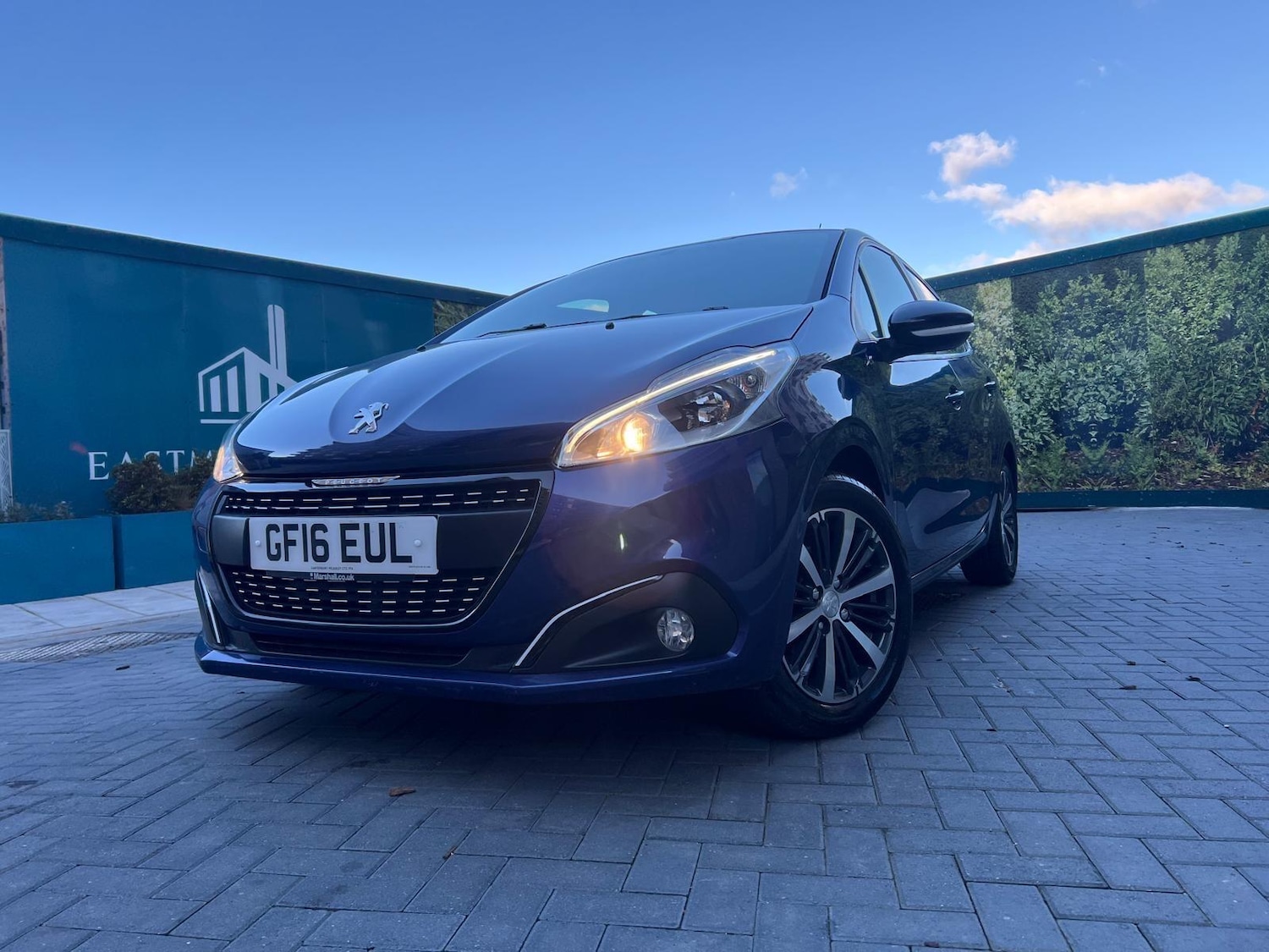 Used Peugeot 208 2016 for sale - 77049968: Photo 12