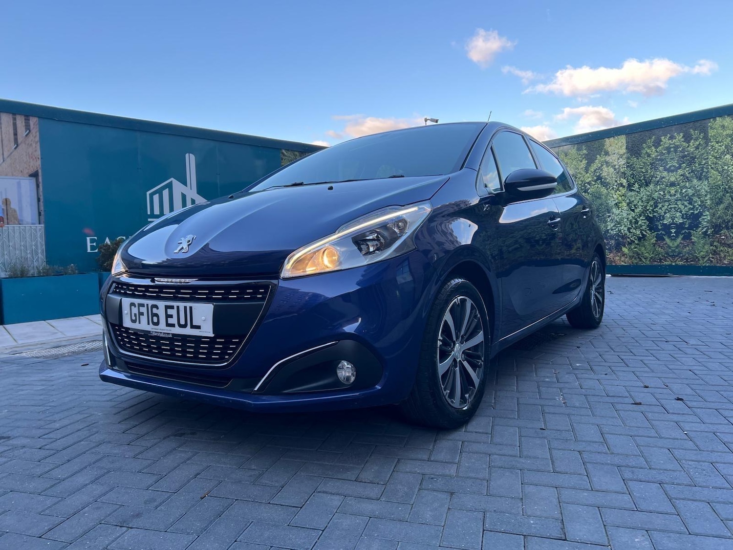 Used Peugeot 208 2016 for sale - 77049968: Photo 13