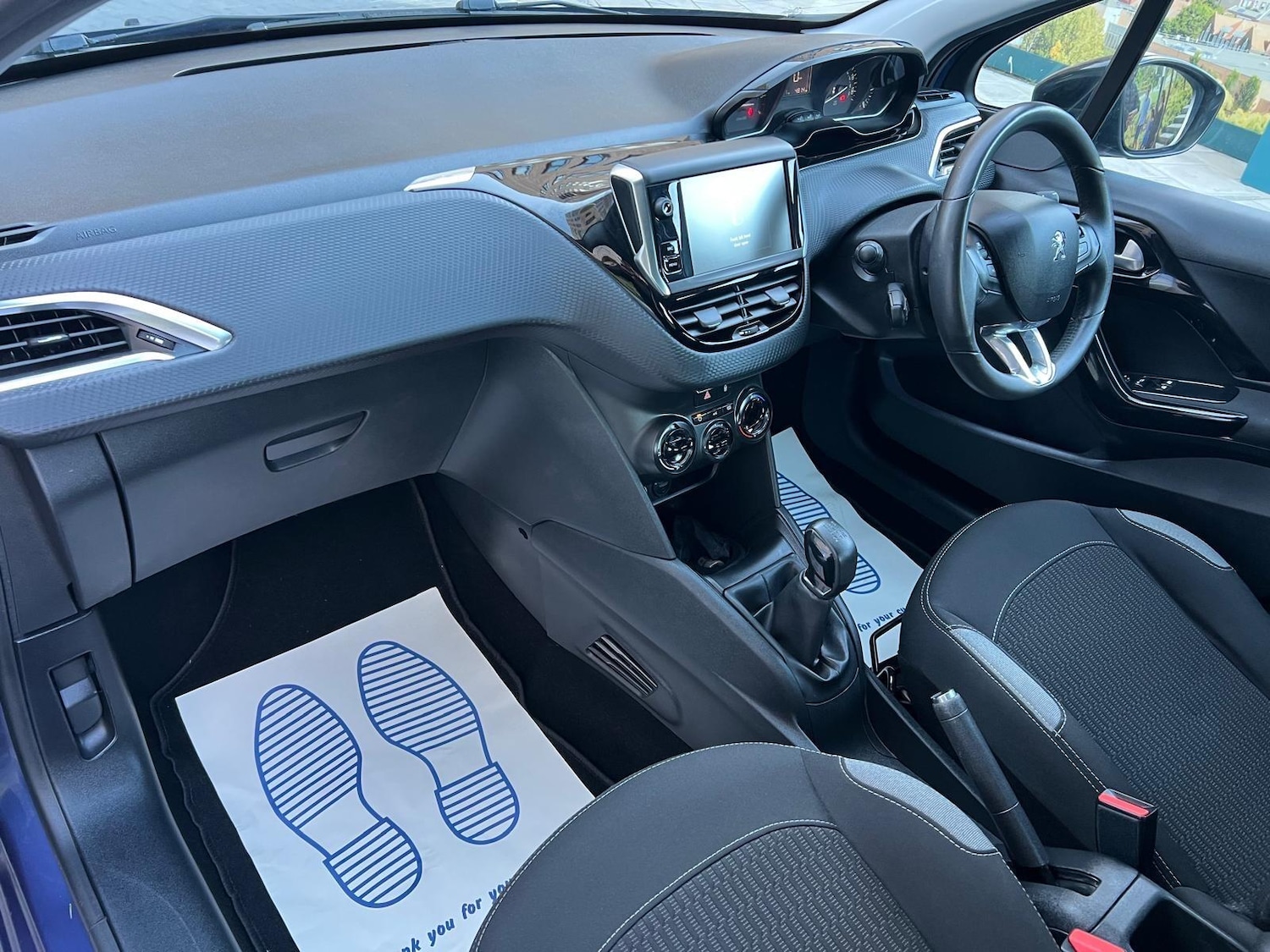 Used Peugeot 208 2016 for sale - 77049968: Photo 18