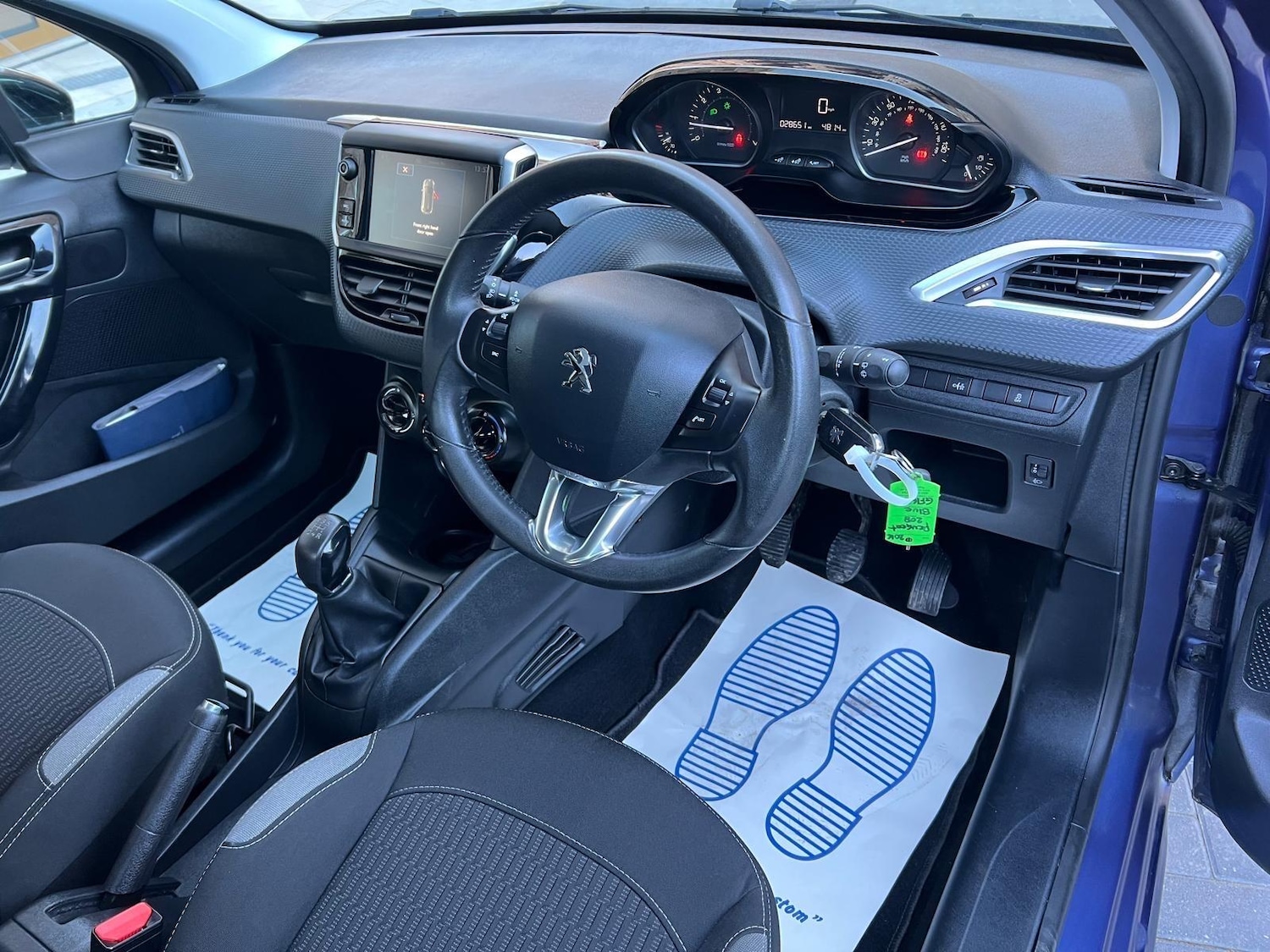 Used Peugeot 208 2016 for sale - 77049968: Photo 19