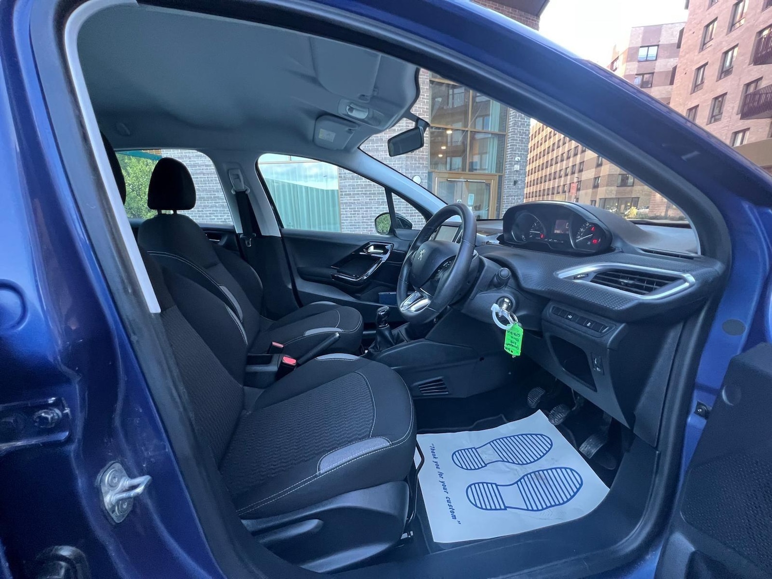 Used Peugeot 208 2016 for sale - 77049968: Photo 29