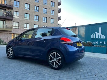Used Peugeot 208 2016 for sale - 77049968: Photo