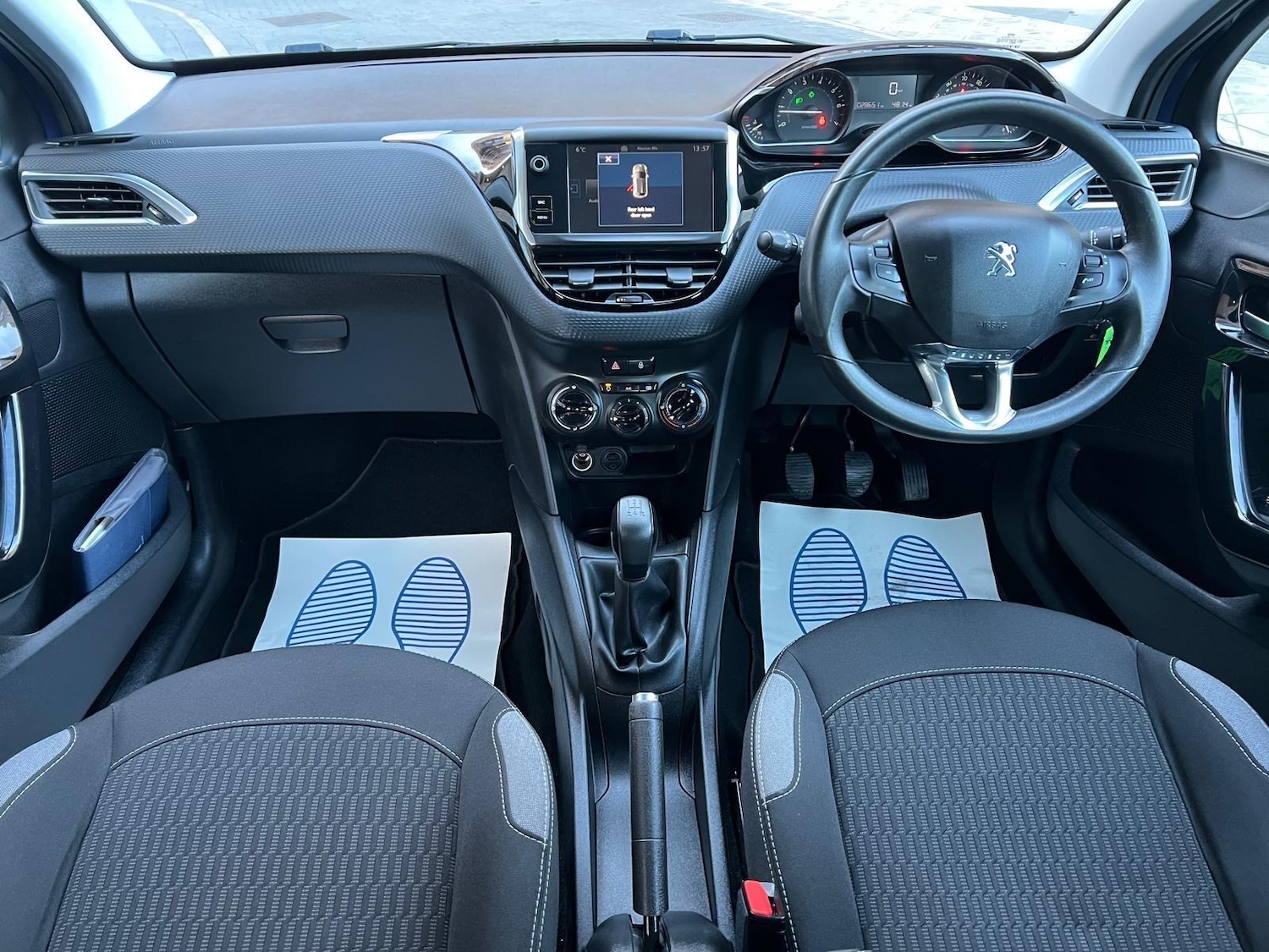 Used Peugeot 208 2016 for sale - 77049968: Photo 4