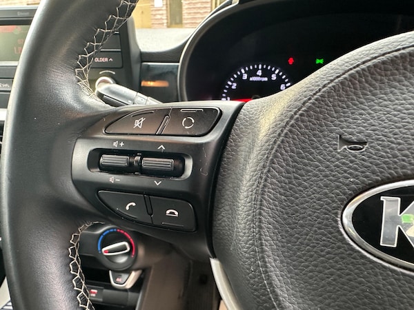 Used Kia Picanto 2018 for sale - 76121618: Photo 25