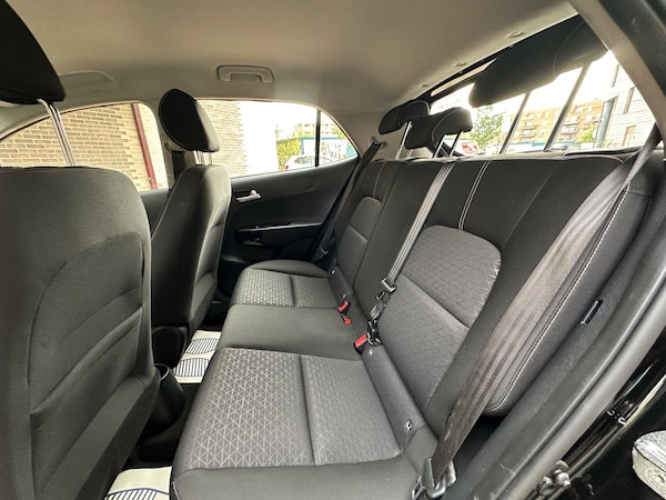 Used Kia Picanto 2018 for sale - 76121618: Photo 38