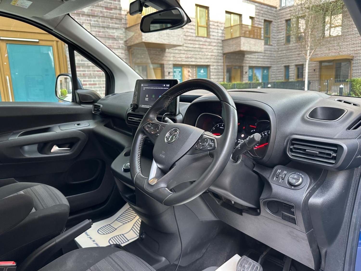 Used Vauxhall Combo Life 2020 for sale - 76997536: Photo 14