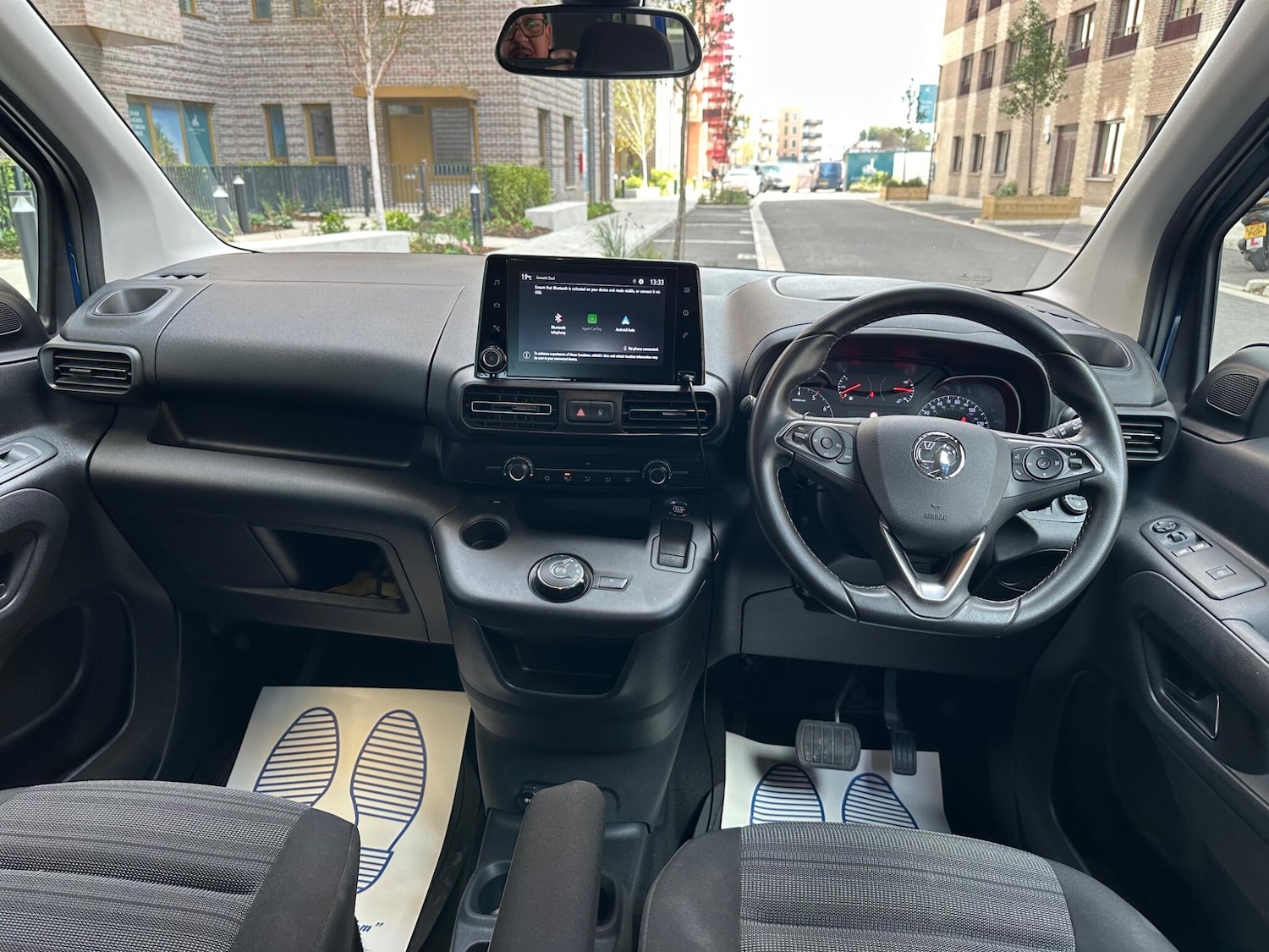 Used Vauxhall Combo Life 2020 for sale - 76997536: Photo 23