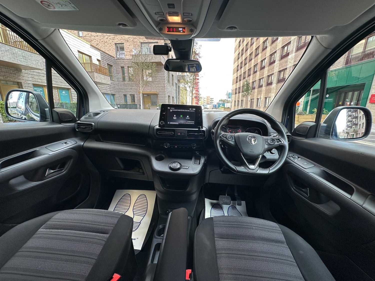 Used Vauxhall Combo Life 2020 for sale - 76997536: Photo 3