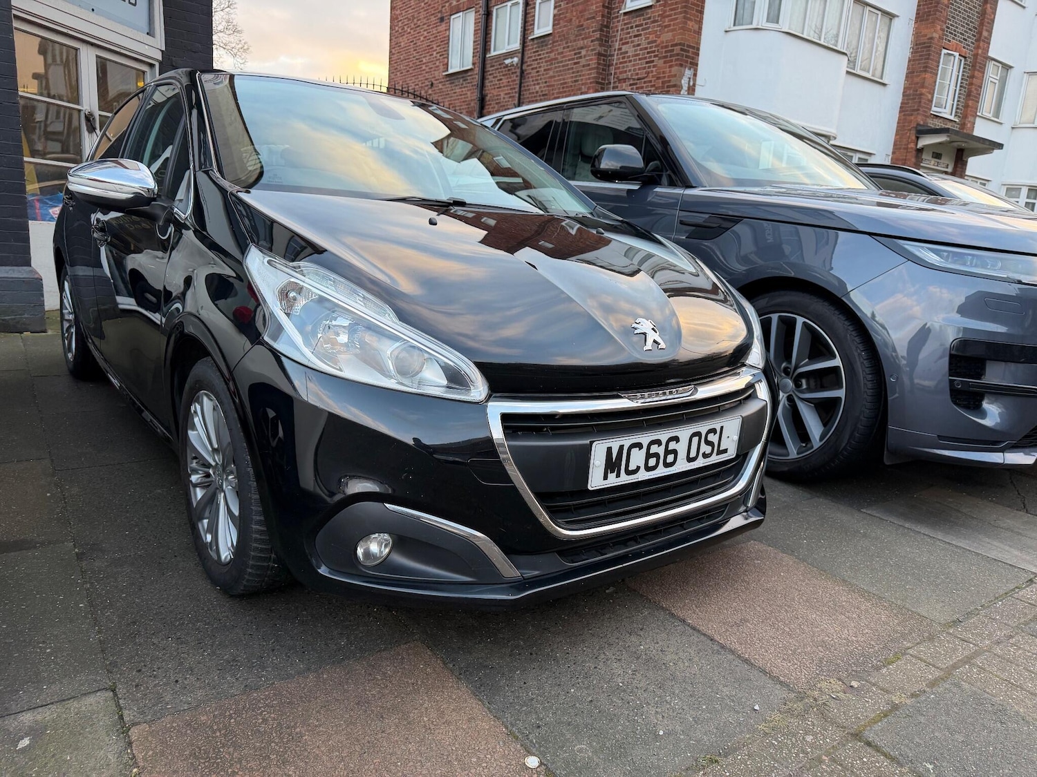 Used Peugeot 208 for sale - 77175252: Photo 4