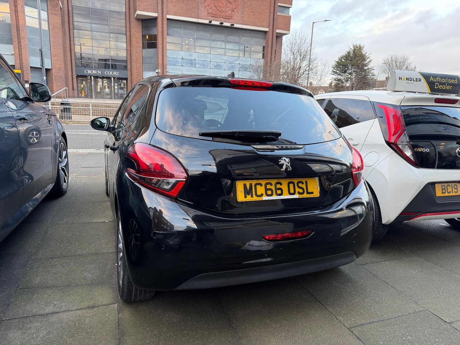 Used Peugeot 208 for sale - 77175252: Photo 5