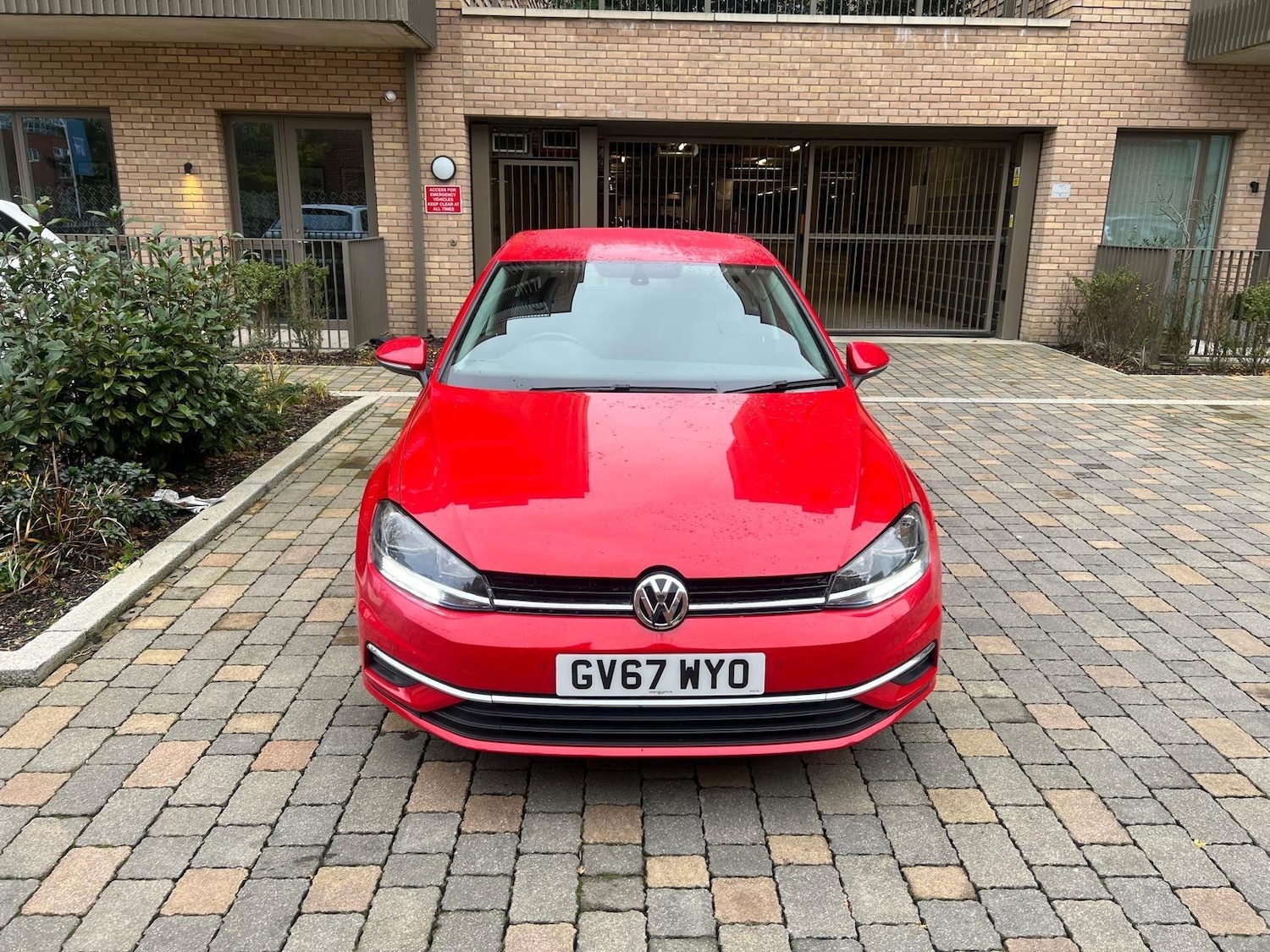 Used Volkswagen Golf 2017 for sale - 76992384: Photo 10