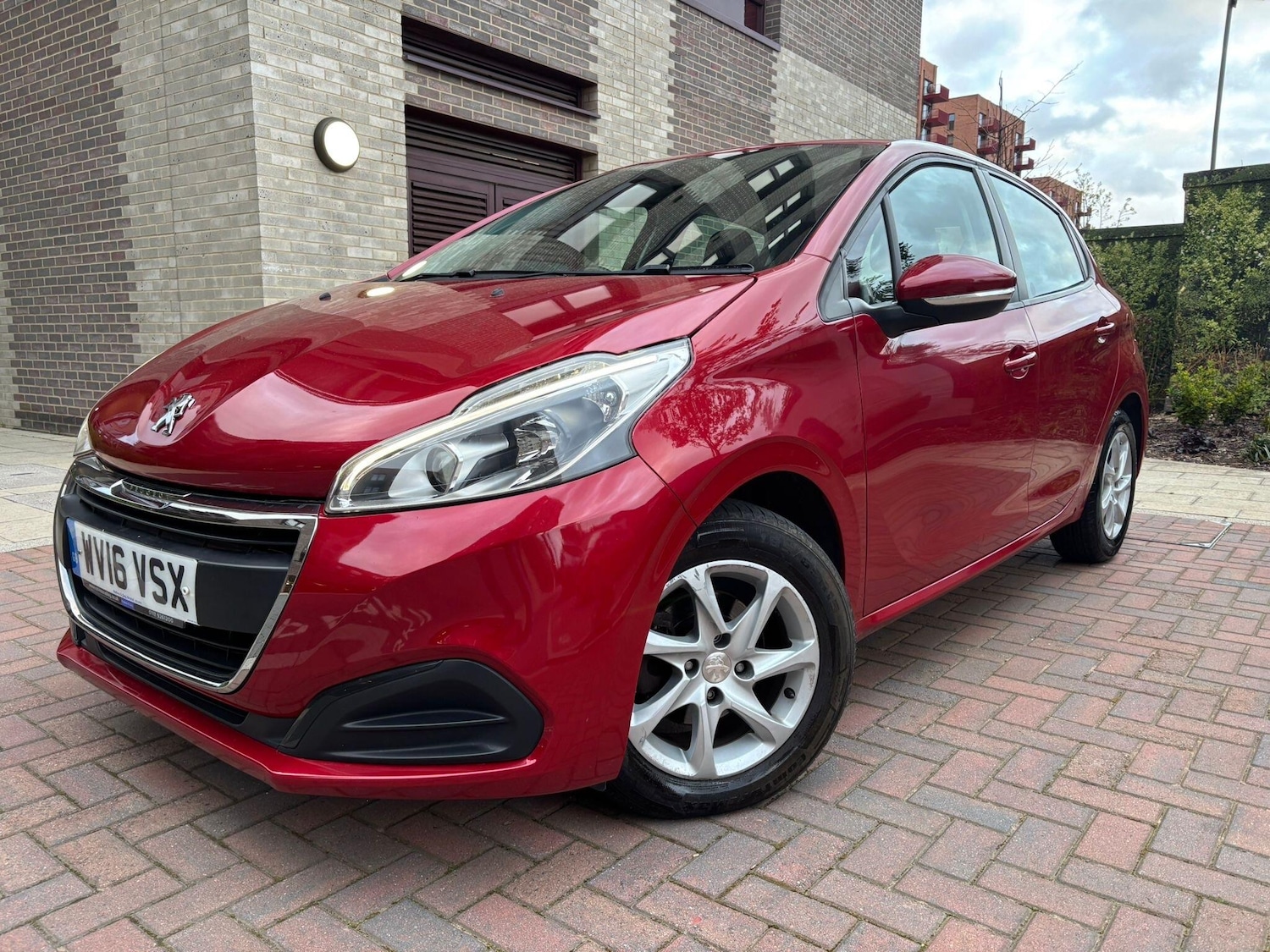 Used Peugeot 208 for sale - 78127985: Photo 5