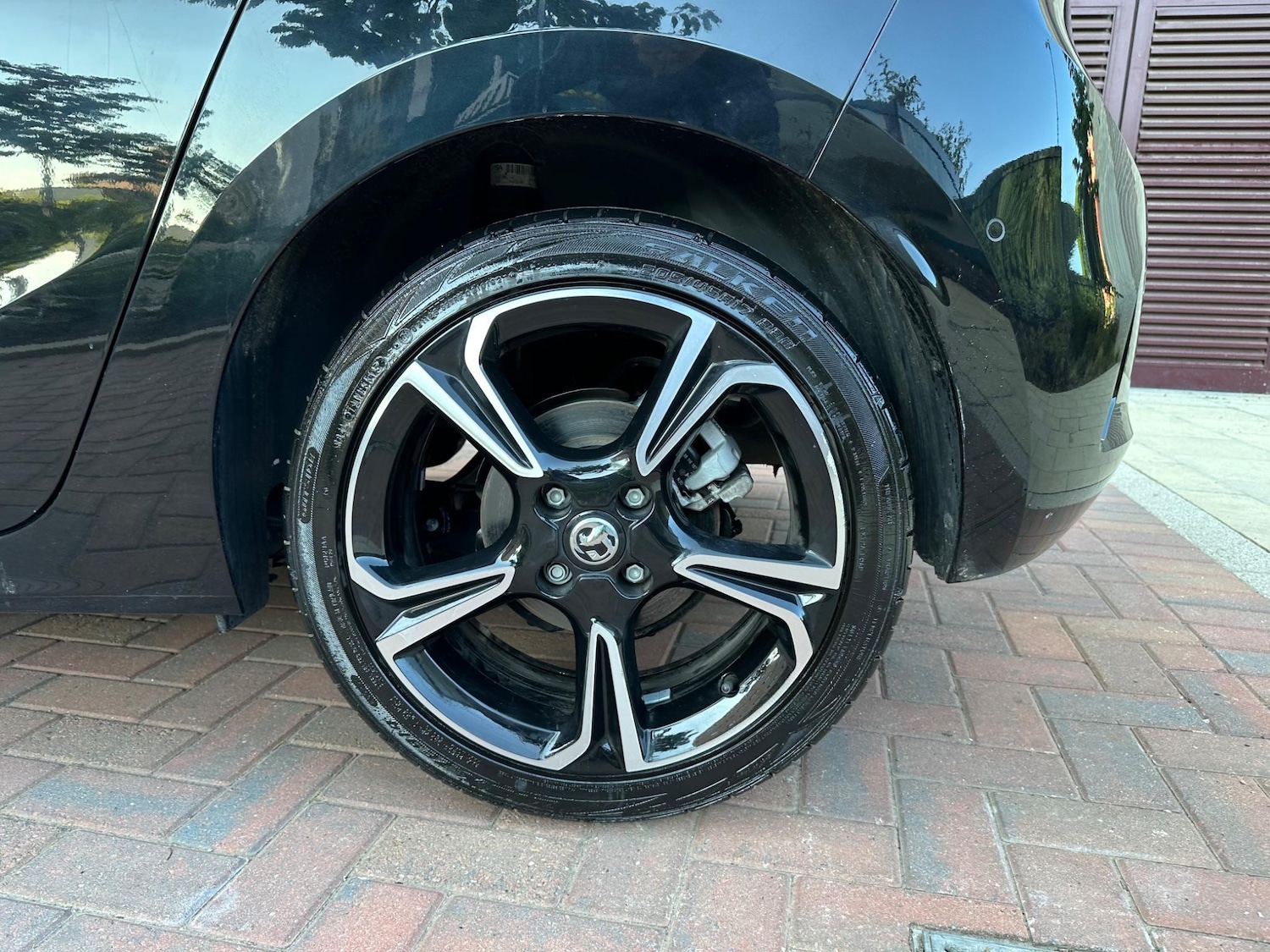 Vehicle 21