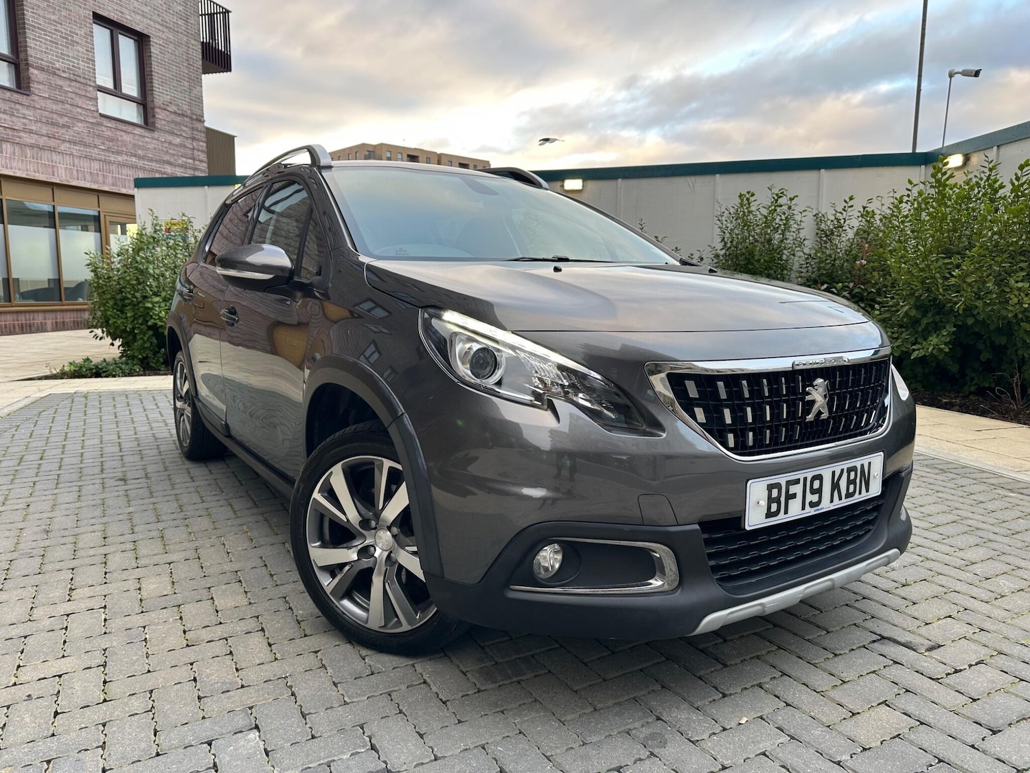 Used Peugeot 2008 2019 for sale - 76597052: Photo 9