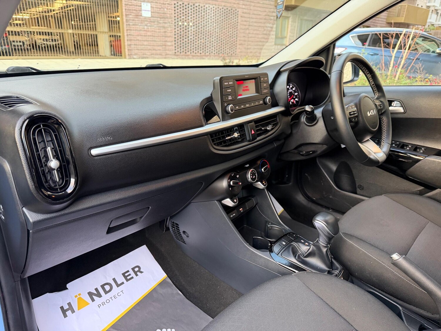 Used Kia Picanto 2021 for sale - 76936225: Photo 19