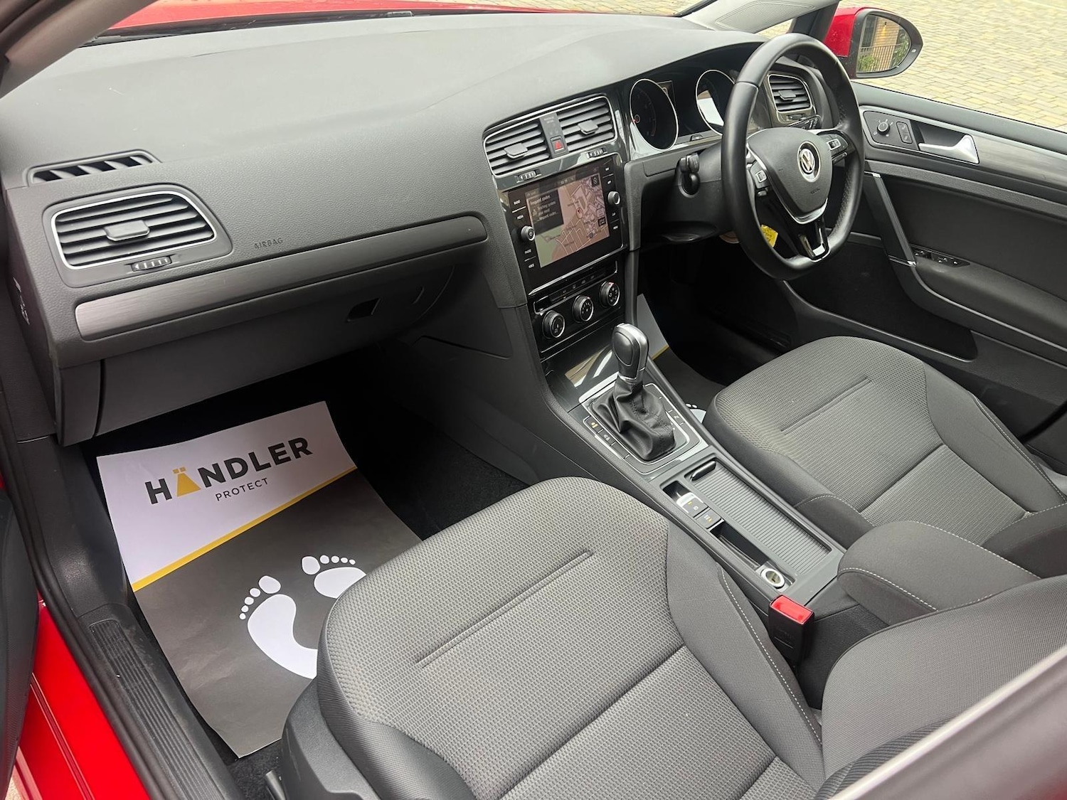 Used Volkswagen Golf 2017 for sale - 76084872: Photo 25