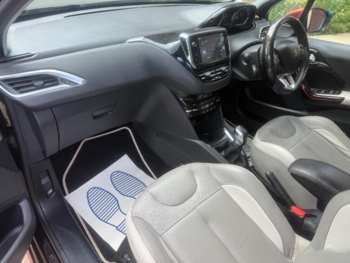 Used Peugeot 208 2014 for sale - 74935198: Photo