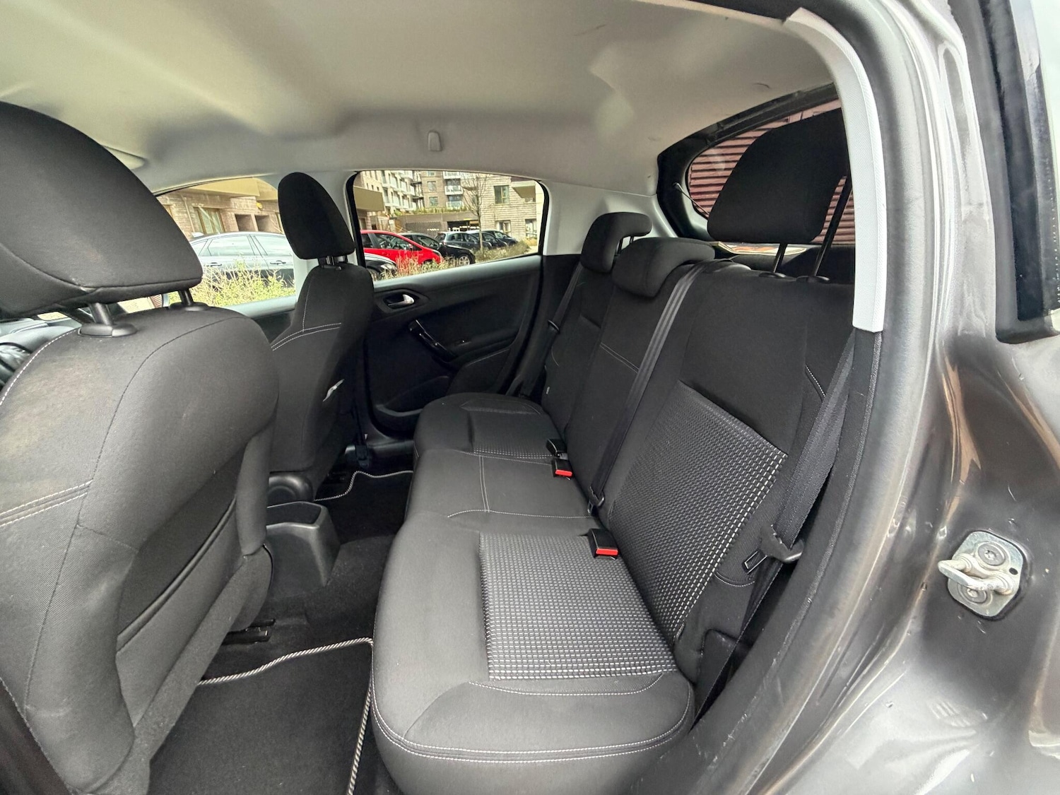 Used Peugeot 208 for sale - 77237965: Photo 24