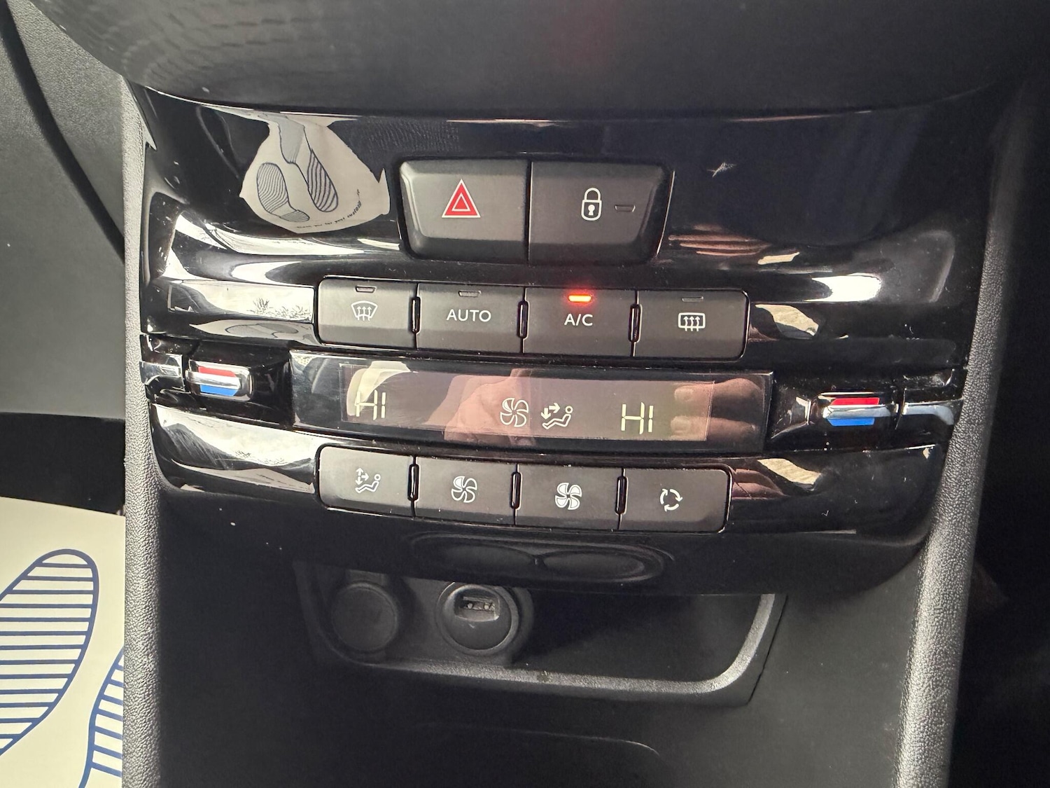 Used Peugeot 208 for sale - 77237965: Photo 29