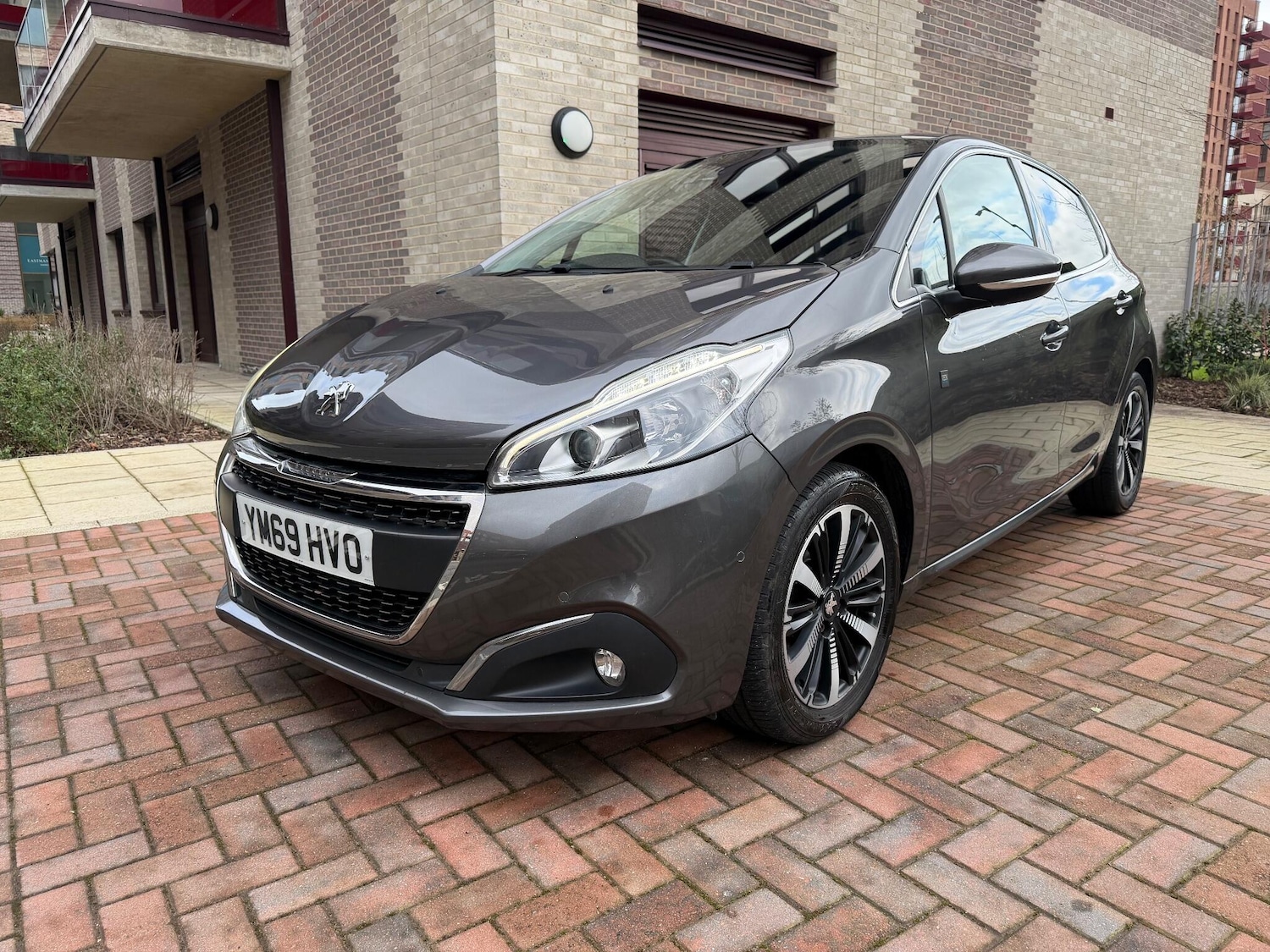 Used Peugeot 208 for sale - 77237965: Photo 3