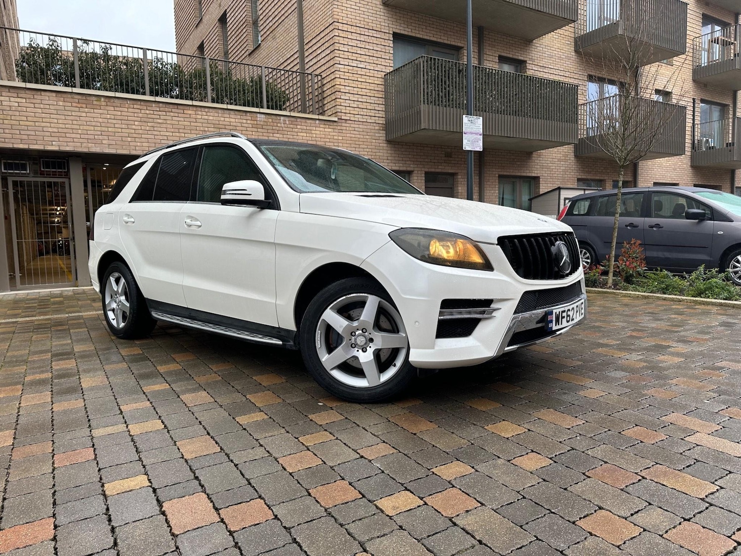 Used Mercedes-Benz M Class 2012 for sale - 76992922: Photo 15