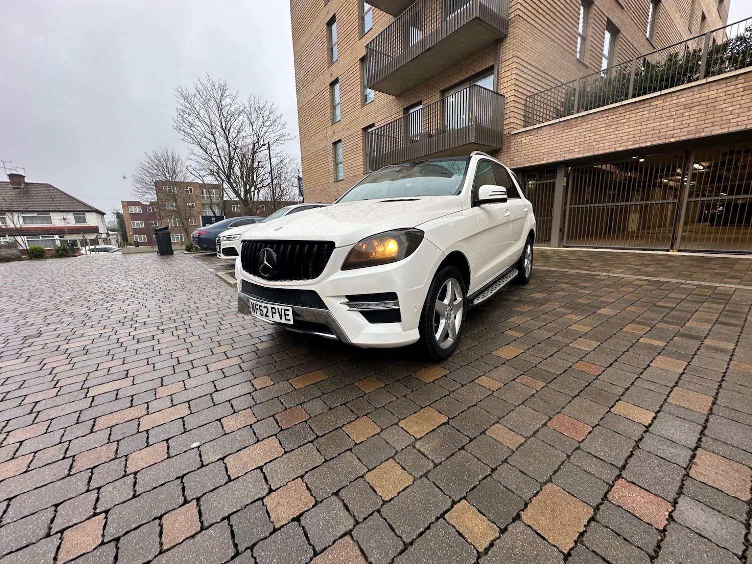 Used Mercedes-Benz M Class 2012 for sale - 76992922: Photo 19