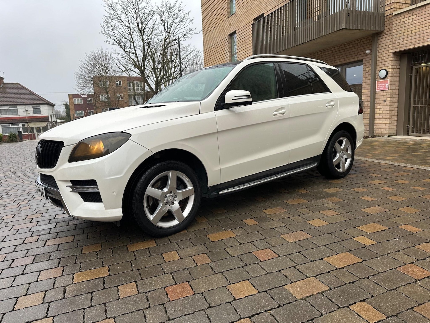 Used Mercedes-Benz M Class 2012 for sale - 76992922: Photo 21